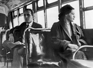 Rosa Parks: A mulher que começou uma revolução por não ceder o assento
