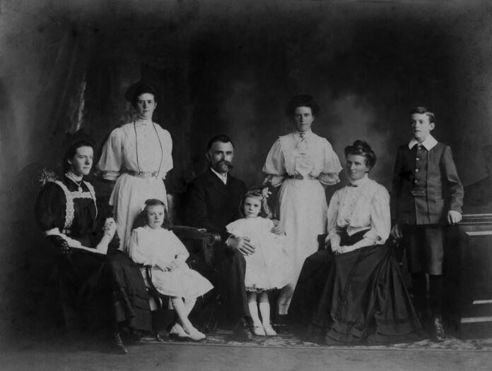 byrne-family-1908