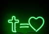 Jesus nos entende black cake with green light
