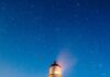 A melhor ideia de Deus é a graça white concrete lighthouse